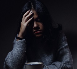 Depressed-woman-038-250